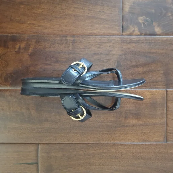 VERONICA BEARD Black Leather Slide Sandals with Gold Tone Buckle - Size 8.5 - Picture 8 of 9